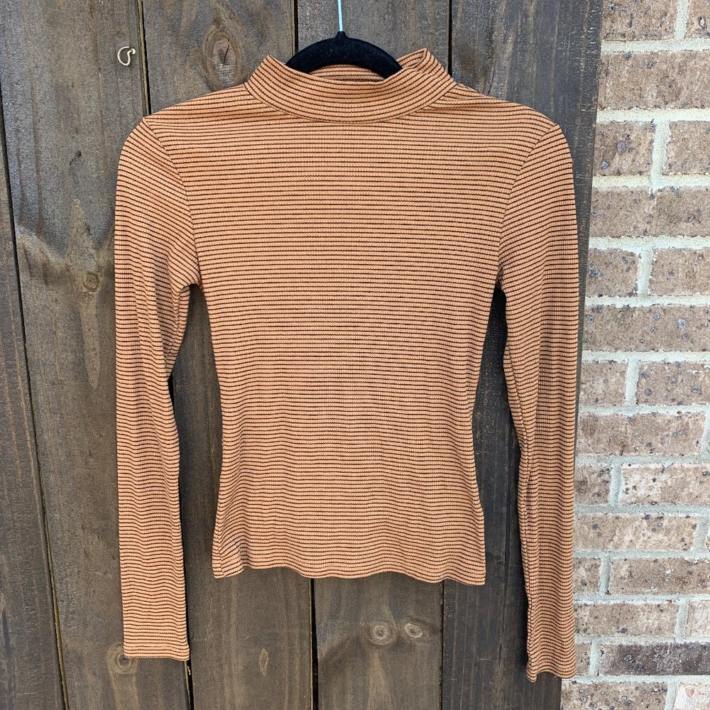 Aero Rust/Black Striped High Neck Layering Top